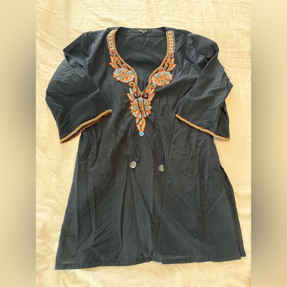 Jaquad Women's Tunic Top with Bead Detail EUC G000